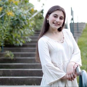 Meet your Posher, Sarah